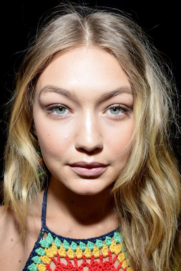 Gigi Hadid Augenbrauen