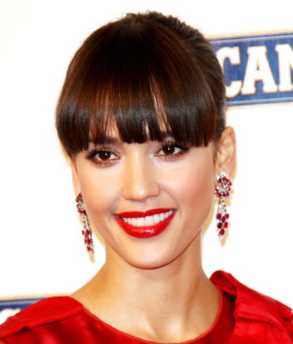 Pony-Frisur von Jessica Alba