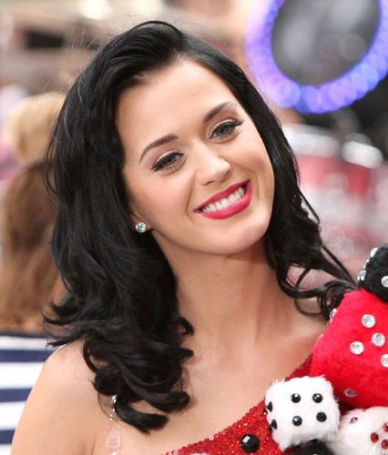 Longpony-Frisur von Katy Perry
