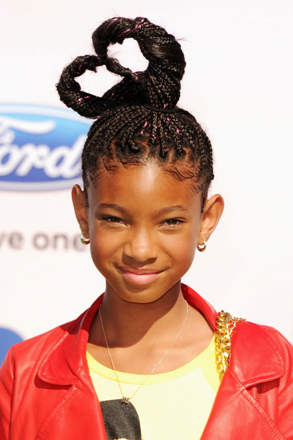 Willow Smith mit verrückter Frisur