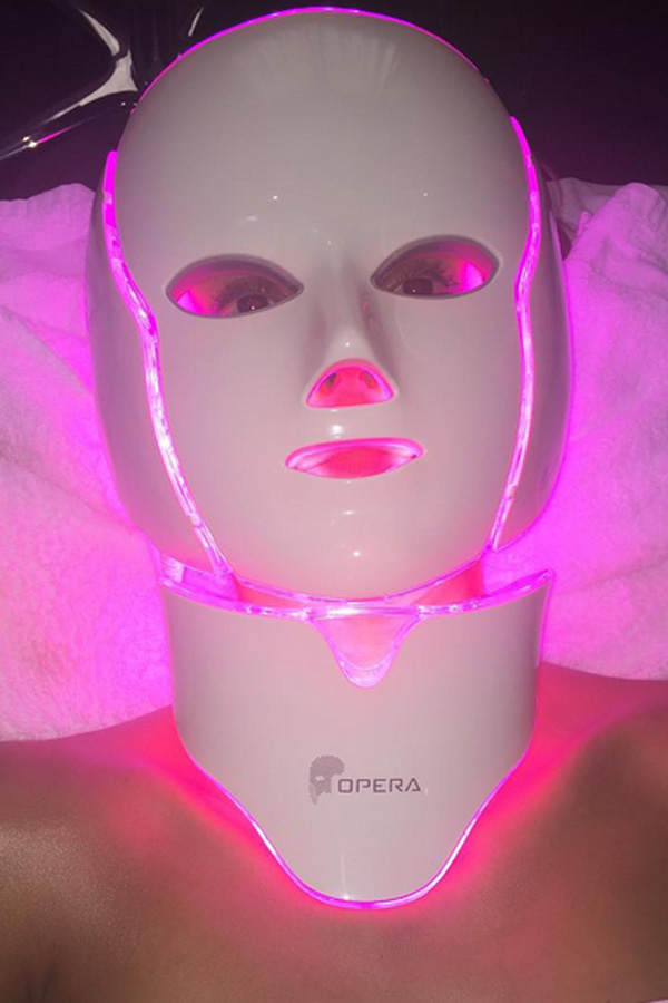 LightStim Anti-Aging-Treatment