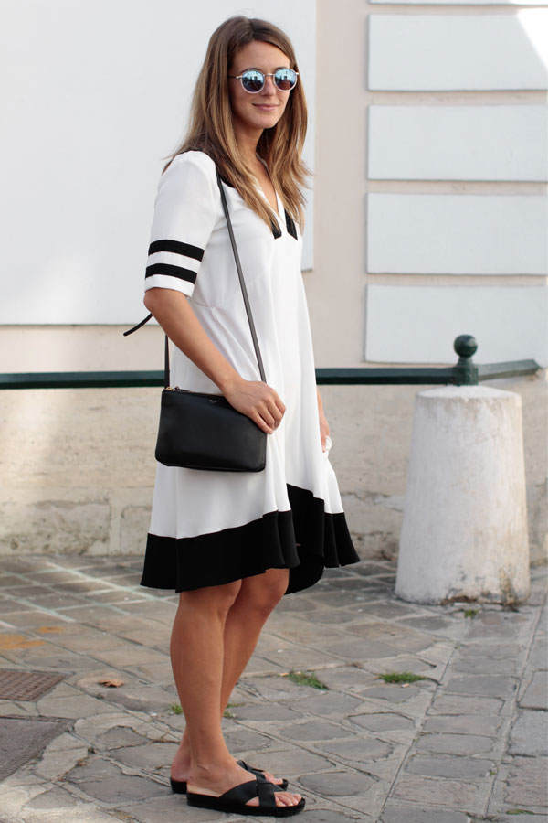 Süßes Kleid in schwarz-weiß