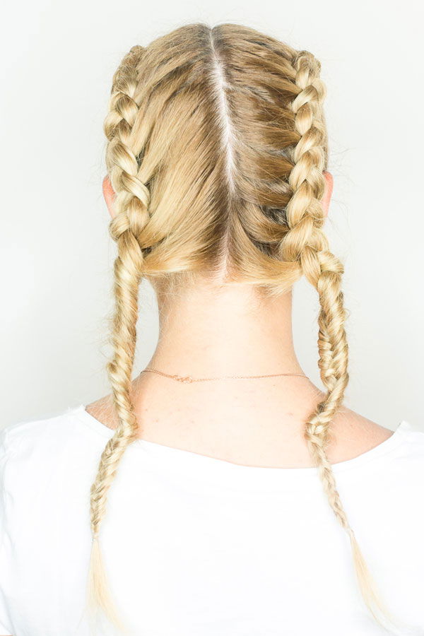 Sommerfrisuren mit Zopfmuster