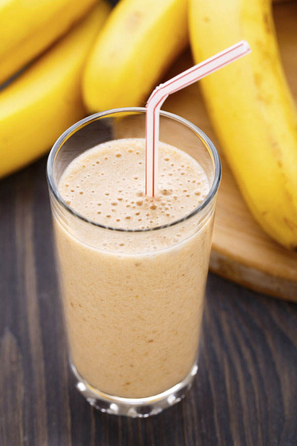 Erdbeeren-Mango-Bananen-Smoothie