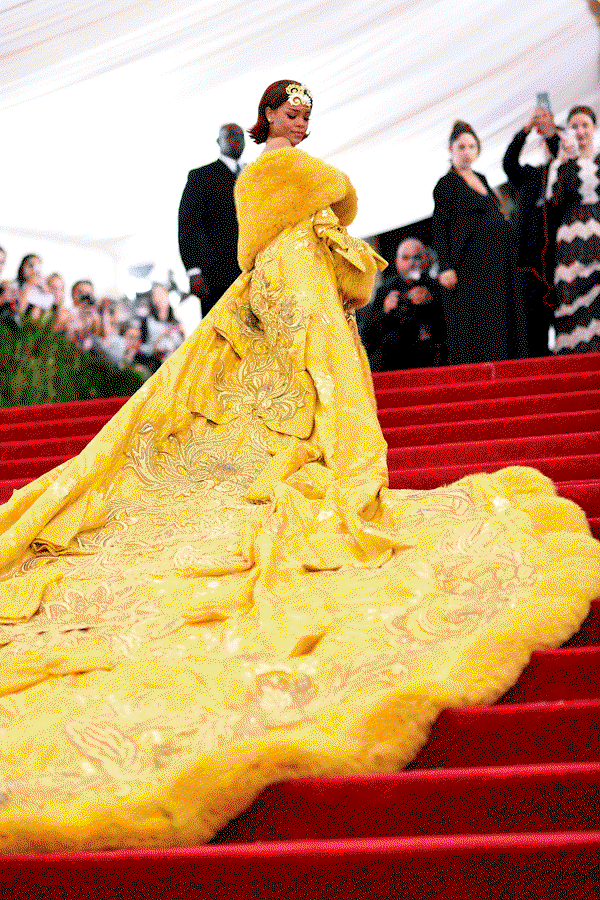 Rihanna: Met Gala 2015
