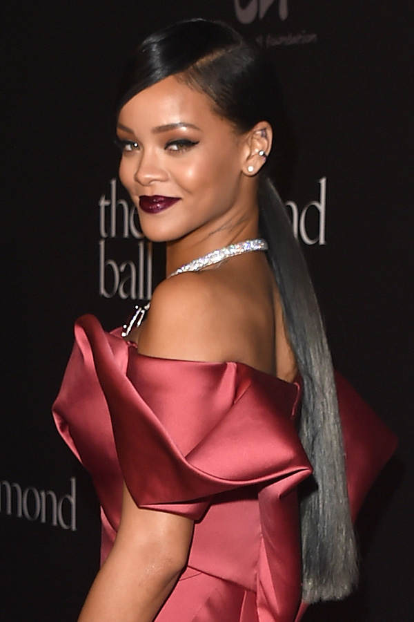 Rihanna: graue Haare