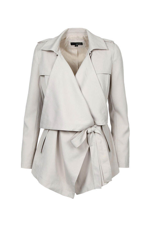 Kurzer Trenchcoat mit großem Revers