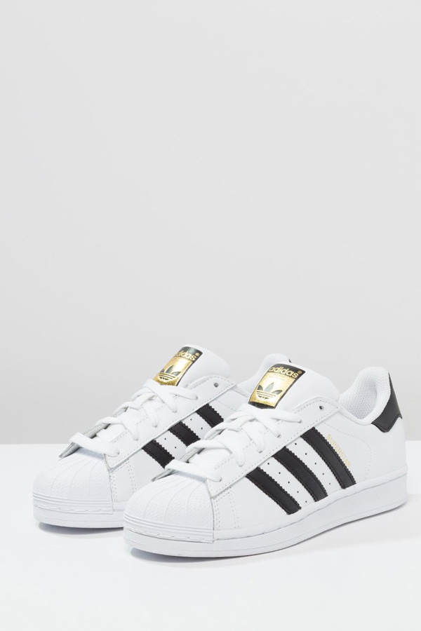 Superstars von adidas
