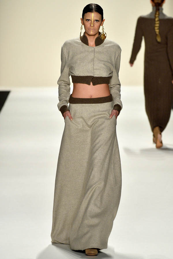 Alisar Ailabouni auf der New York Fashion Week