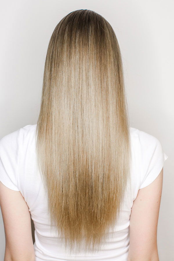 Lange Haare von hinten
