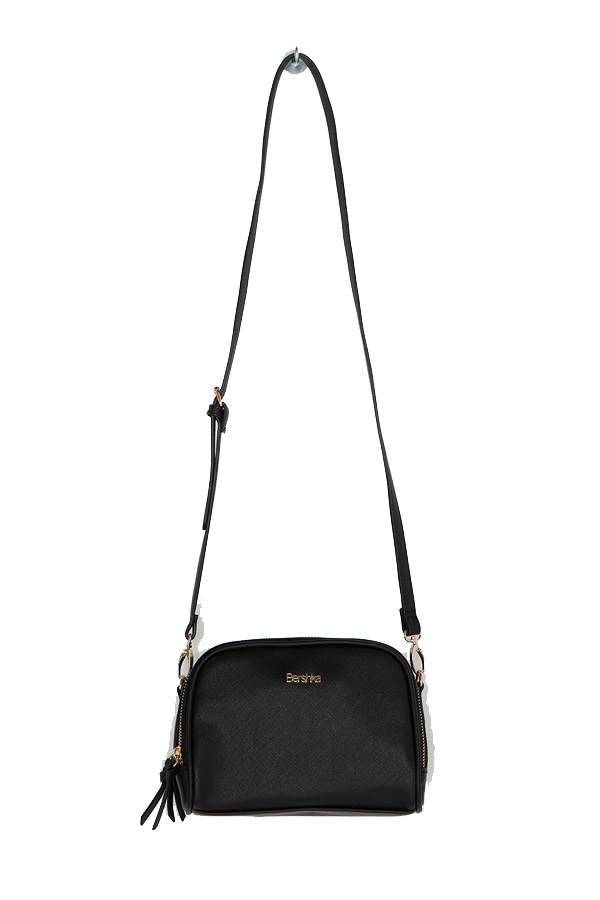 Kleine Handtasche von Bershka