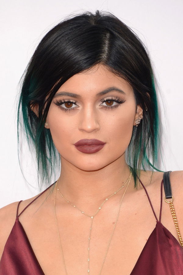 Kylie Jenner mit Dip Dye Frisur