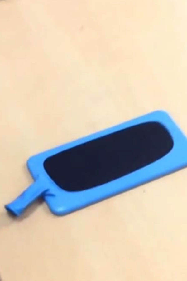 Life Hack: iPhone Hülle aus Luftballon