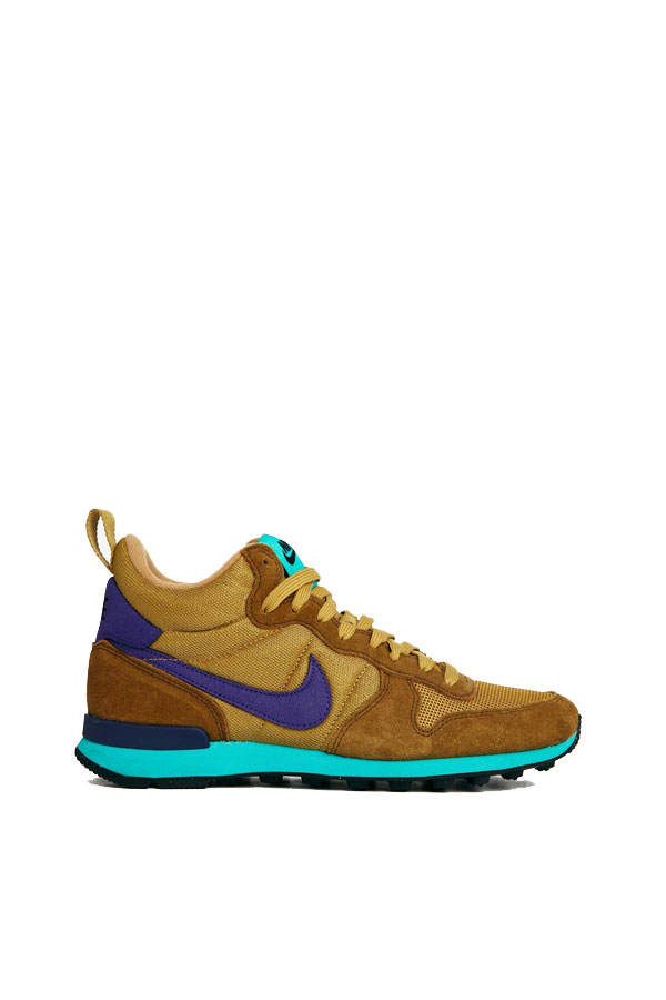 Hohe Turnschuhe von Nike