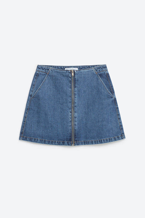Kurzer Jeansrock von Zara