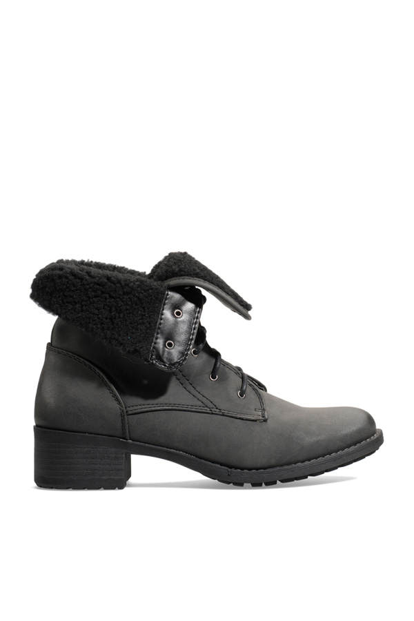 Winterschuhe von New Yorker