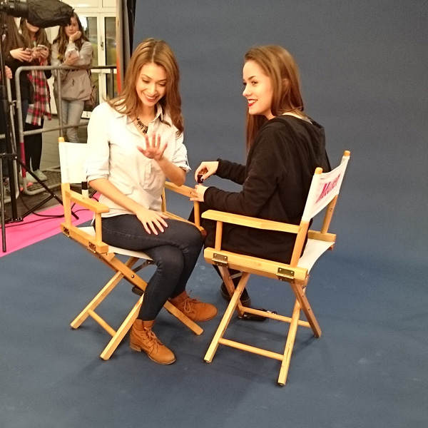 Paola Maria und Luna Darko beim Shooting