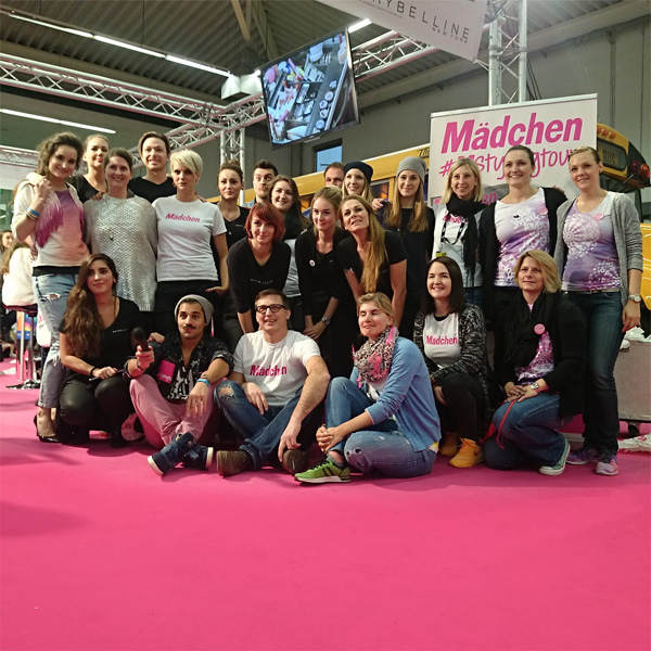 Das MÄDCHEN Stylingtour-Team