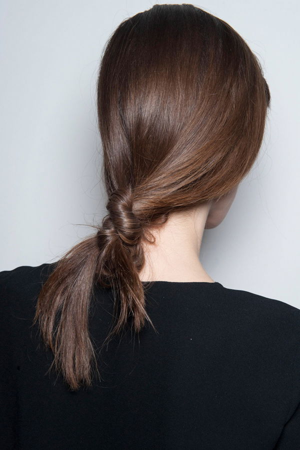 Haare verknoten