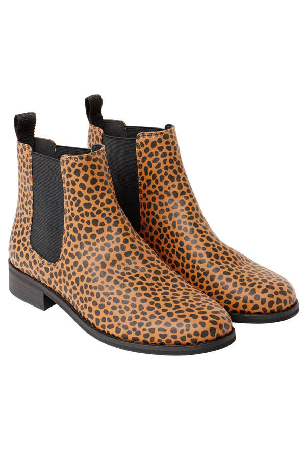 Chelsea-Boots von Monki.com