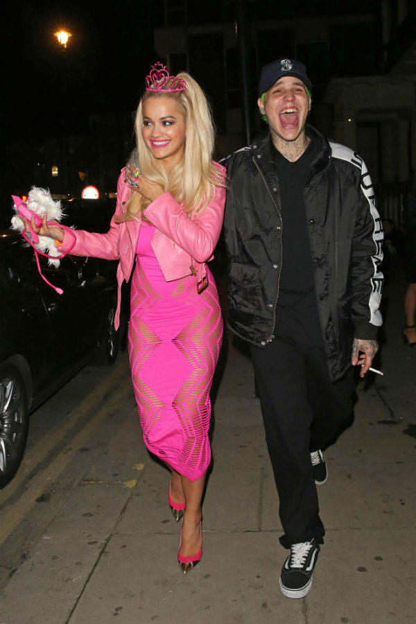 Rita Ora als Barbie - Halloween 2014