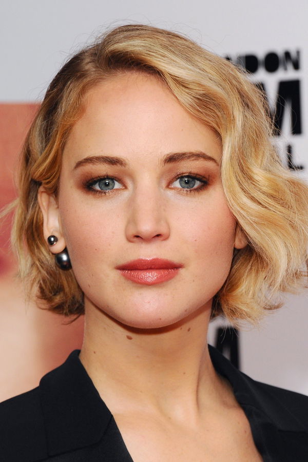 Jennifer Lawrence mit Smokey Eyes