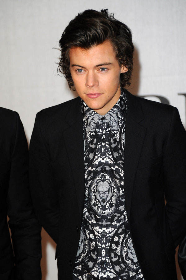 Harry Styles mit Gelfrisur