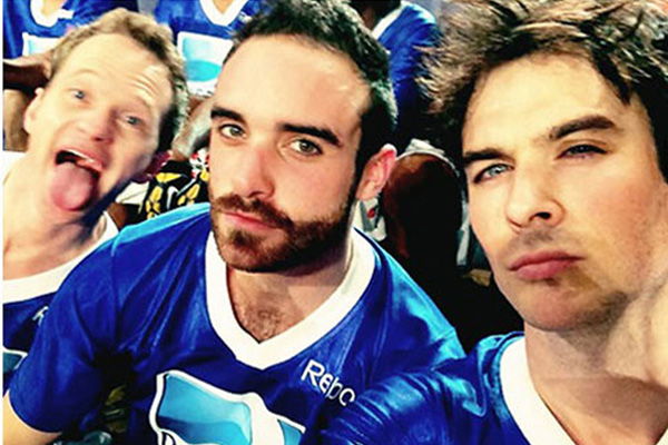 Photobomb: Neil Patrick Harris