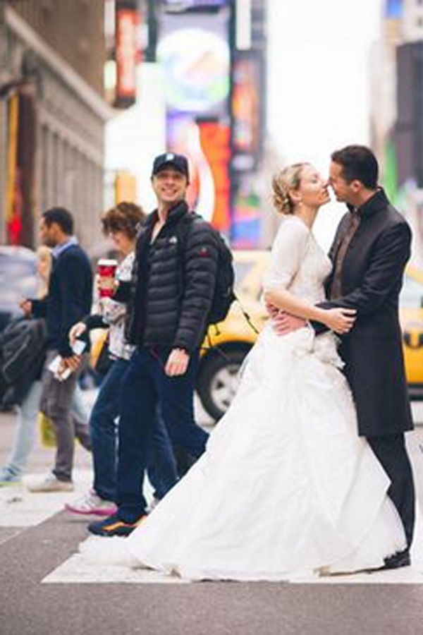 Photobomb: Zach Braff