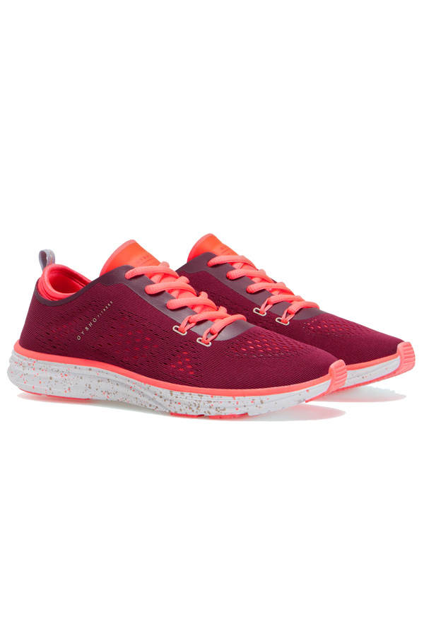 Fitnessschuhe von Oysho.de