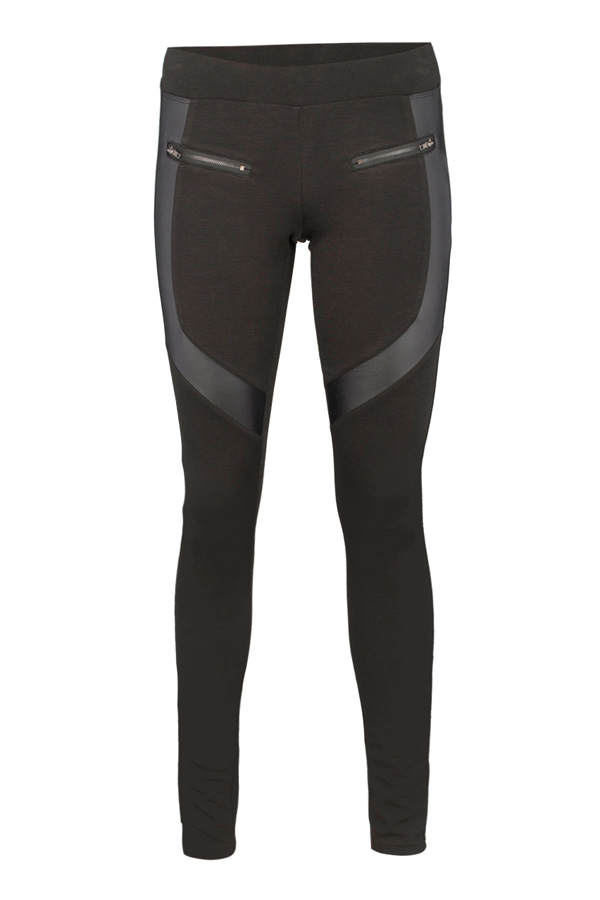 Dunkle Leggings von New Yorker