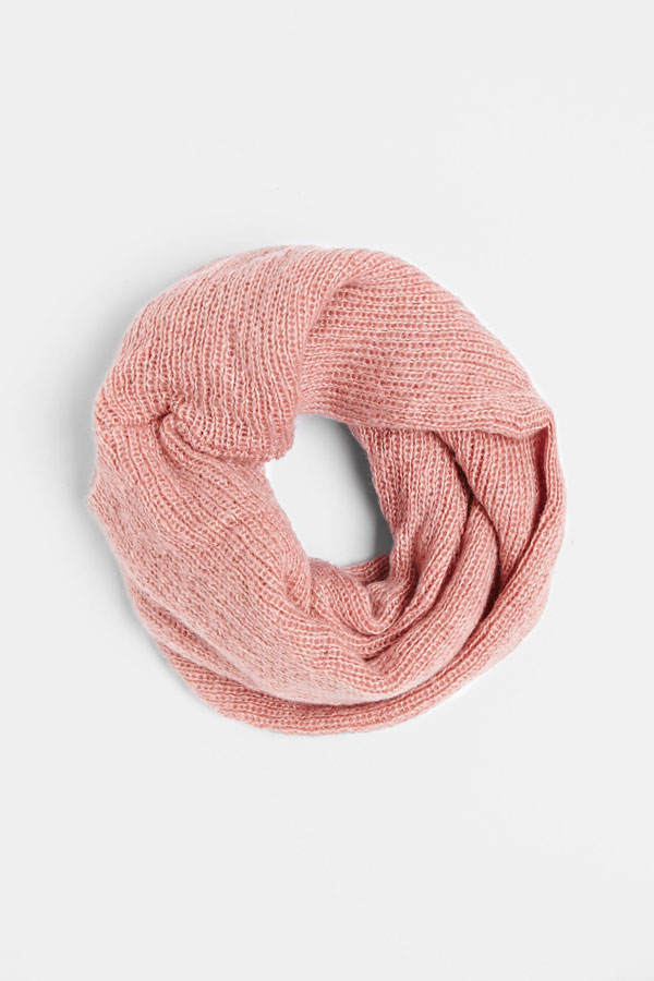 Rosa Loop-Schal von Oysho