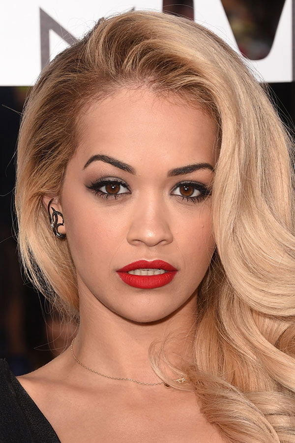 Rita Ora Augenbrauen