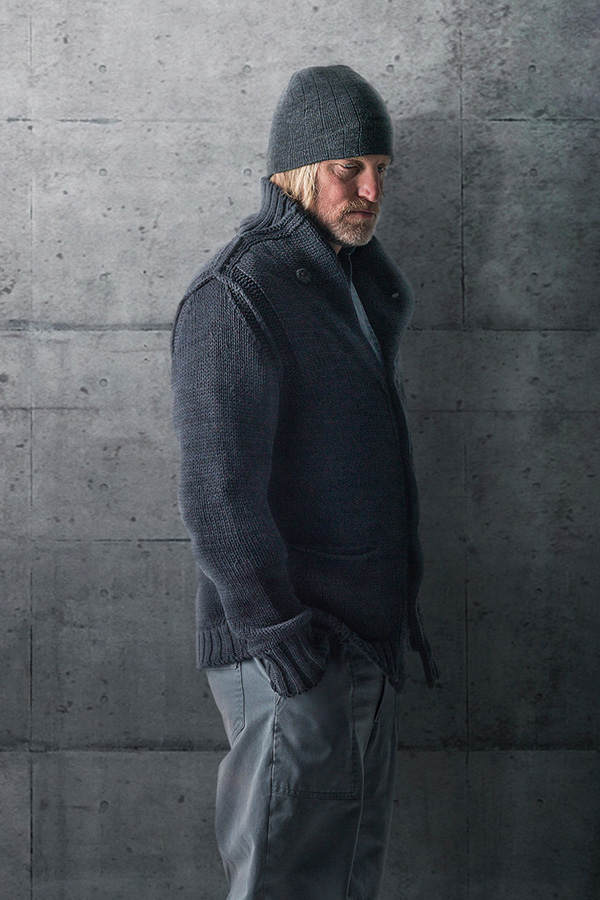 Haymitch (Woody Harrelson) in Distrikt 13