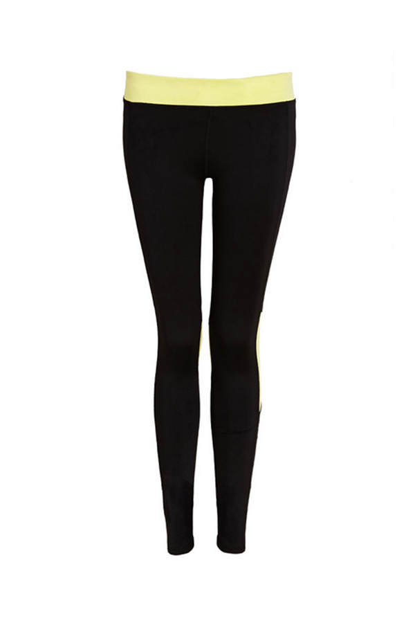 Figurbetonte Sporthose von Forever21