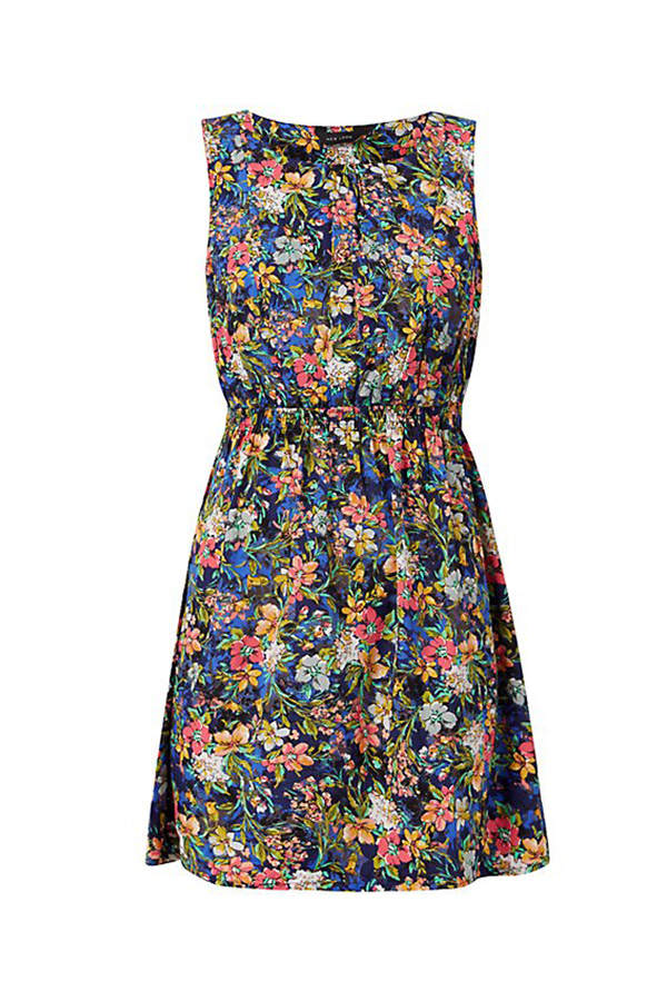 Blumenkleid von Newlook.com