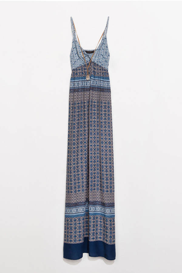 Blaues Maxikleid von Zara