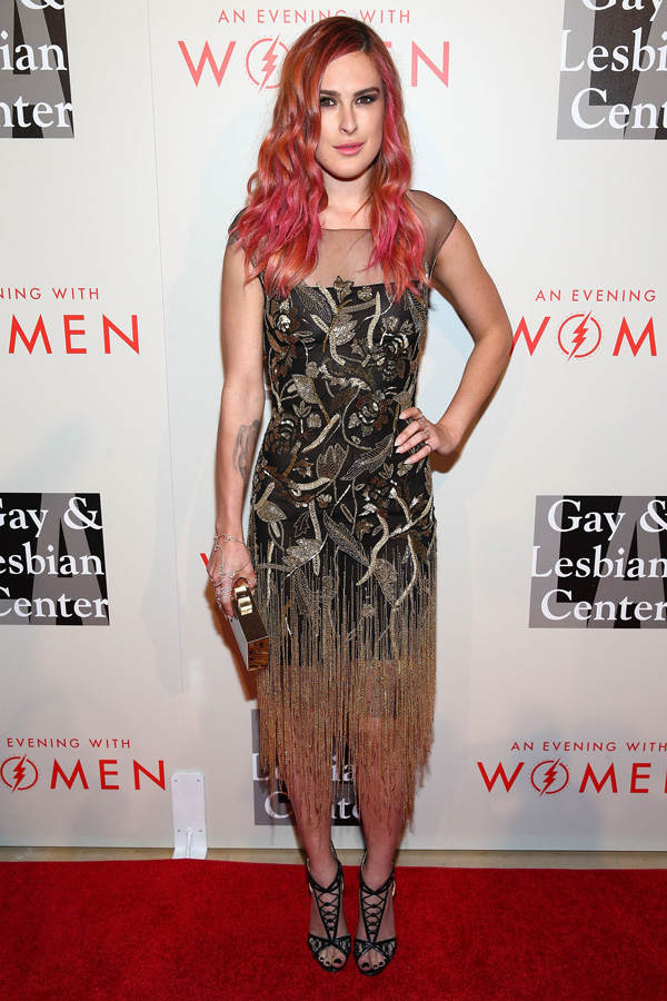 Rumer Willis mit pinken Haaren