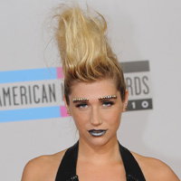 kesha-getty-images-200x200-bild-1-964891.jpg