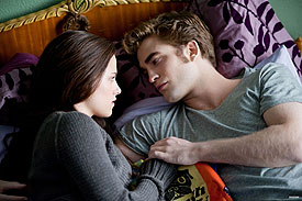 twilight-3-eclipse-275x183-bild-1-841361.jpg