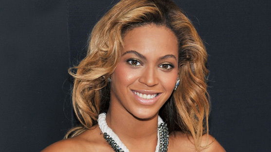 Trägt Beyoncé einen Fake-Babybauch?
