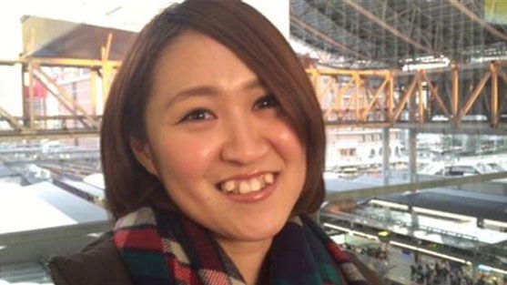 Schiefe Zähne: Neues Schöhnheitsideal in Japan
