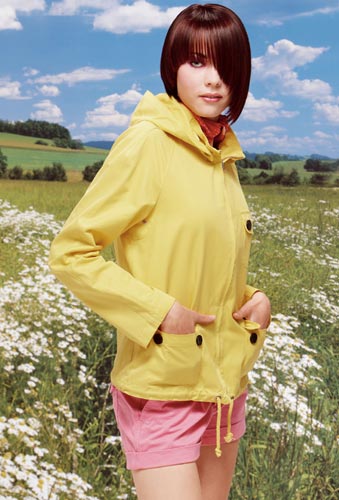 Asymmetrischer Bob mit schrägem Pony