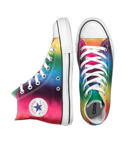Chucks in Regenbogenfarben von Converse