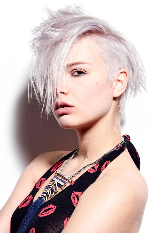 Sidecut mit Punk-Bob