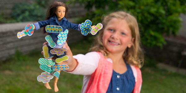 Lammily: Die "Normalo-Barbie" hat jetzt eine Transgender-Schwester