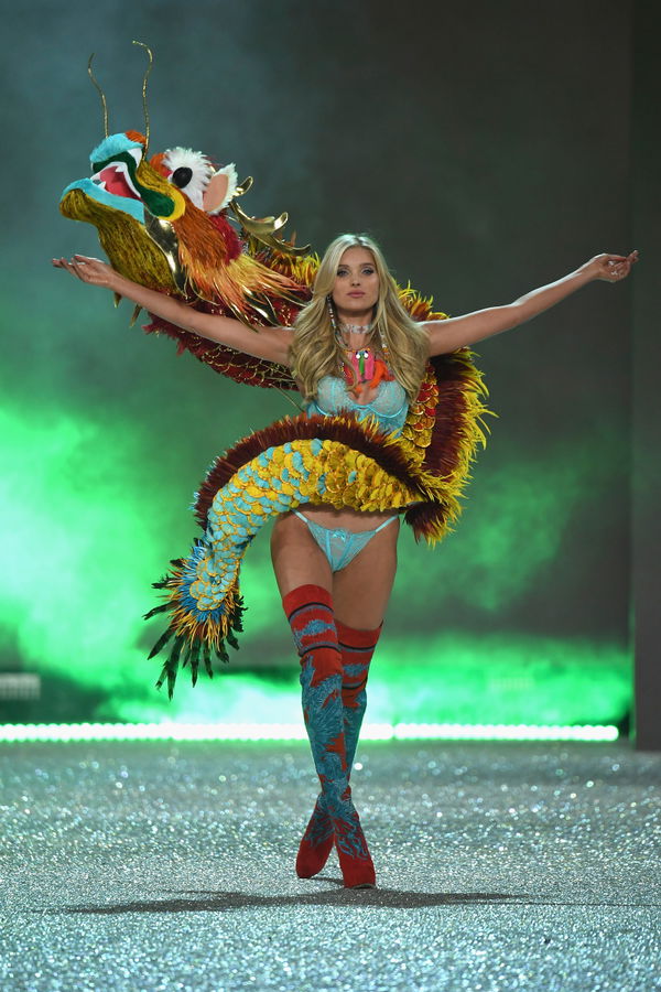 Elsa Hosk: Drache statt Flügel