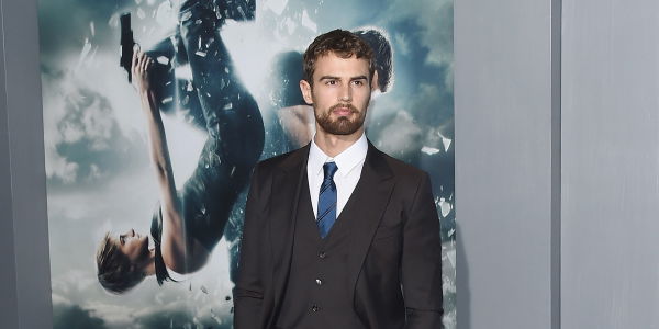 Interview mit Theo James: Die Bestimmung – Insurgent