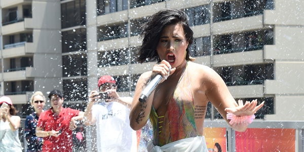 So krass stürzten Demi Lovato & Co.