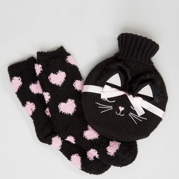 Socken und Wärmflasche von Asos